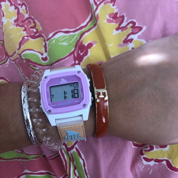Jewelry - E burnt orange bracelet